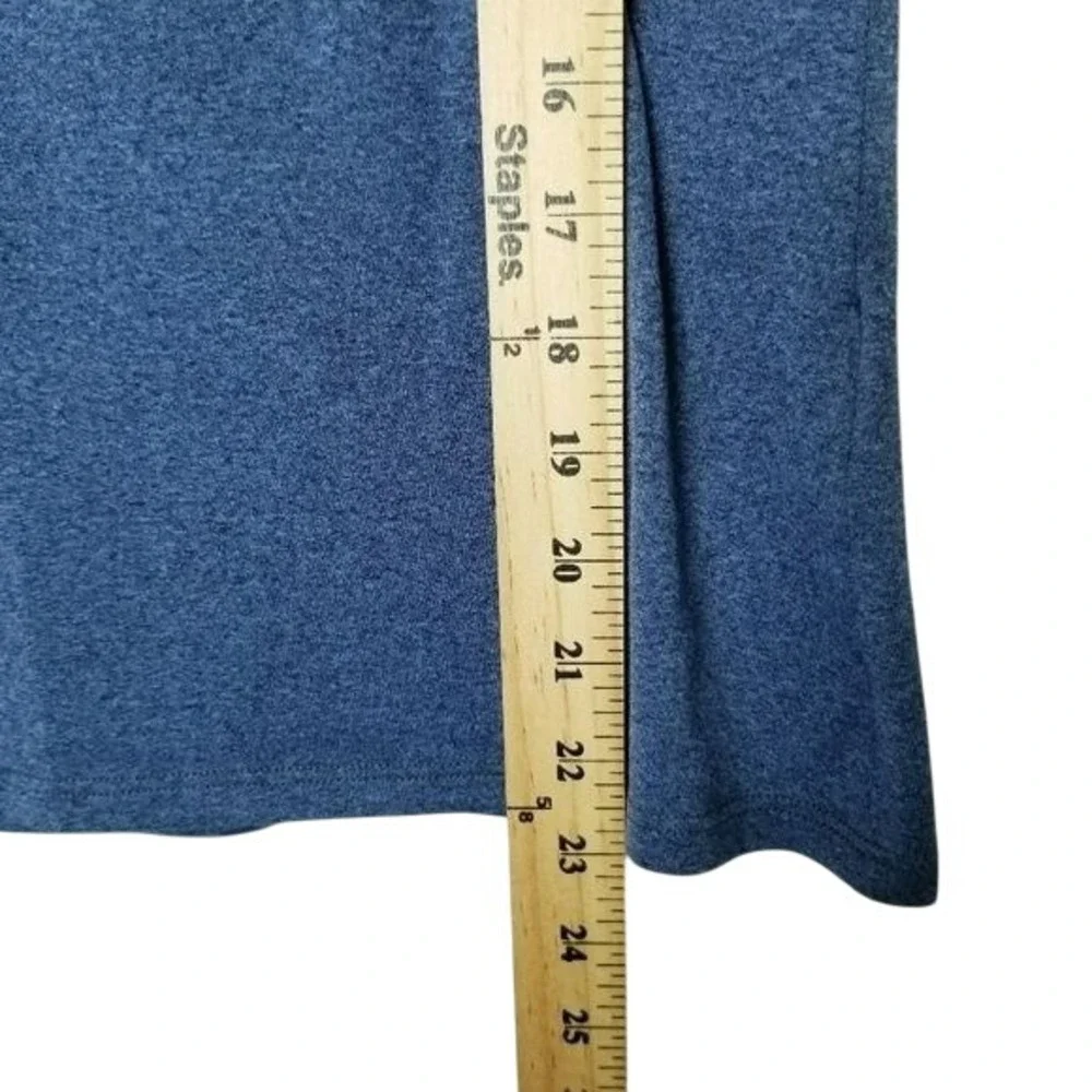 The North Face Women's Blie Vaporwick Shirt Blue Pink Logo Size‎ Small EUC - Picture 6 of 8